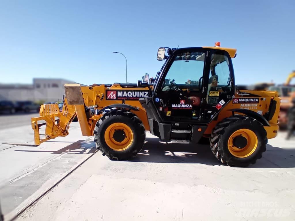 JCB 540.180 伸縮臂操作車