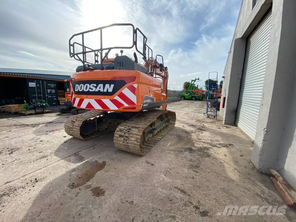 Doosan DX 160 LC 履帶式 挖土機/掘鑿機/挖掘機