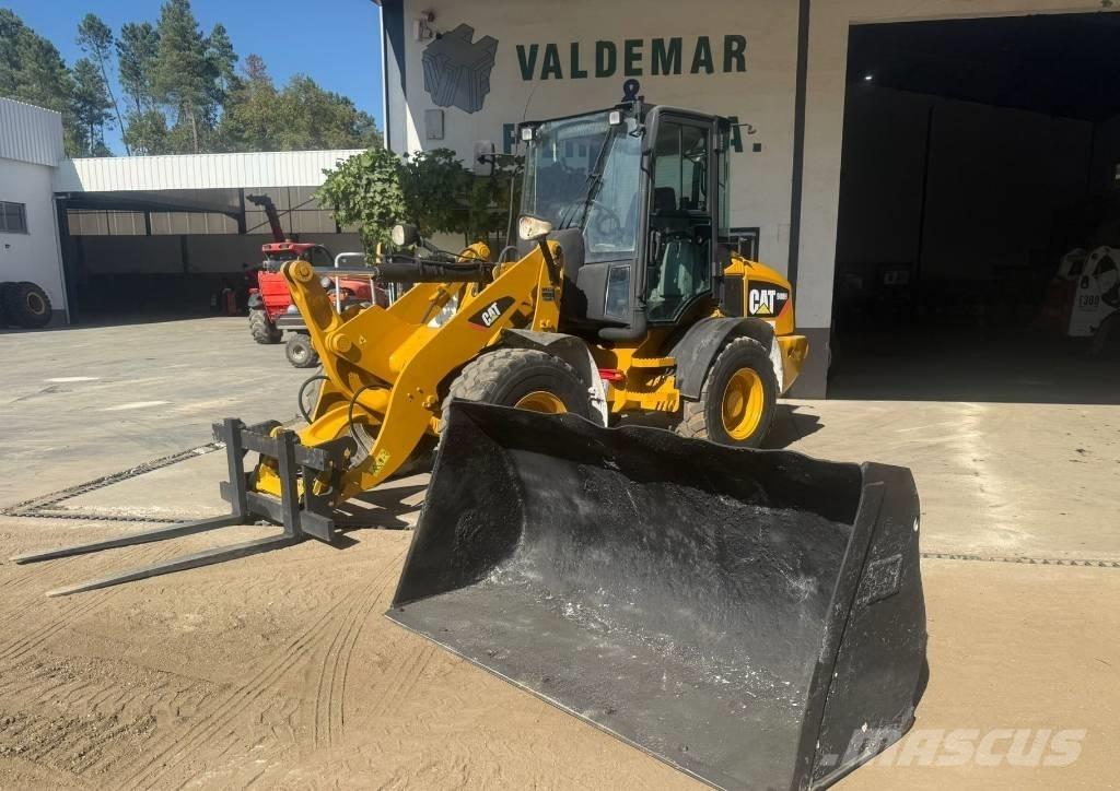 CAT 908 H 輪胎式裝載機