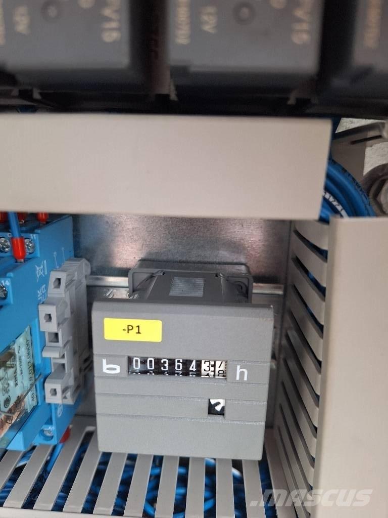 Böcker AHK 36 其他升降機械