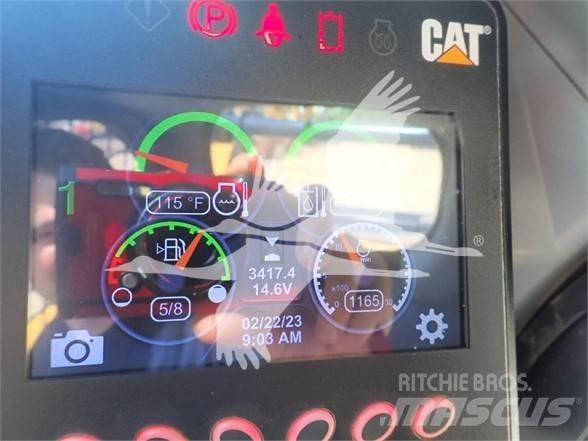 CAT 259D3 滑移轉向裝載機