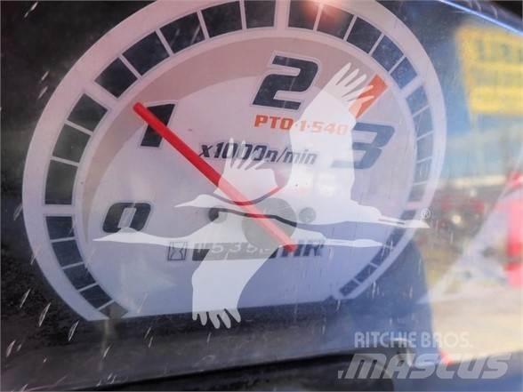 Kubota B26 反鏟裝載機