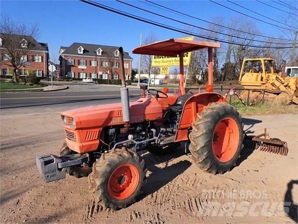 Kubota L345DT 曳引機