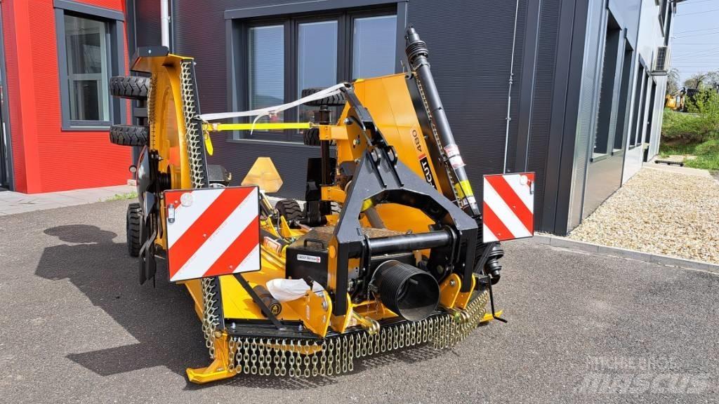 McConnel TUFFCUT 480 莖葉去葉機