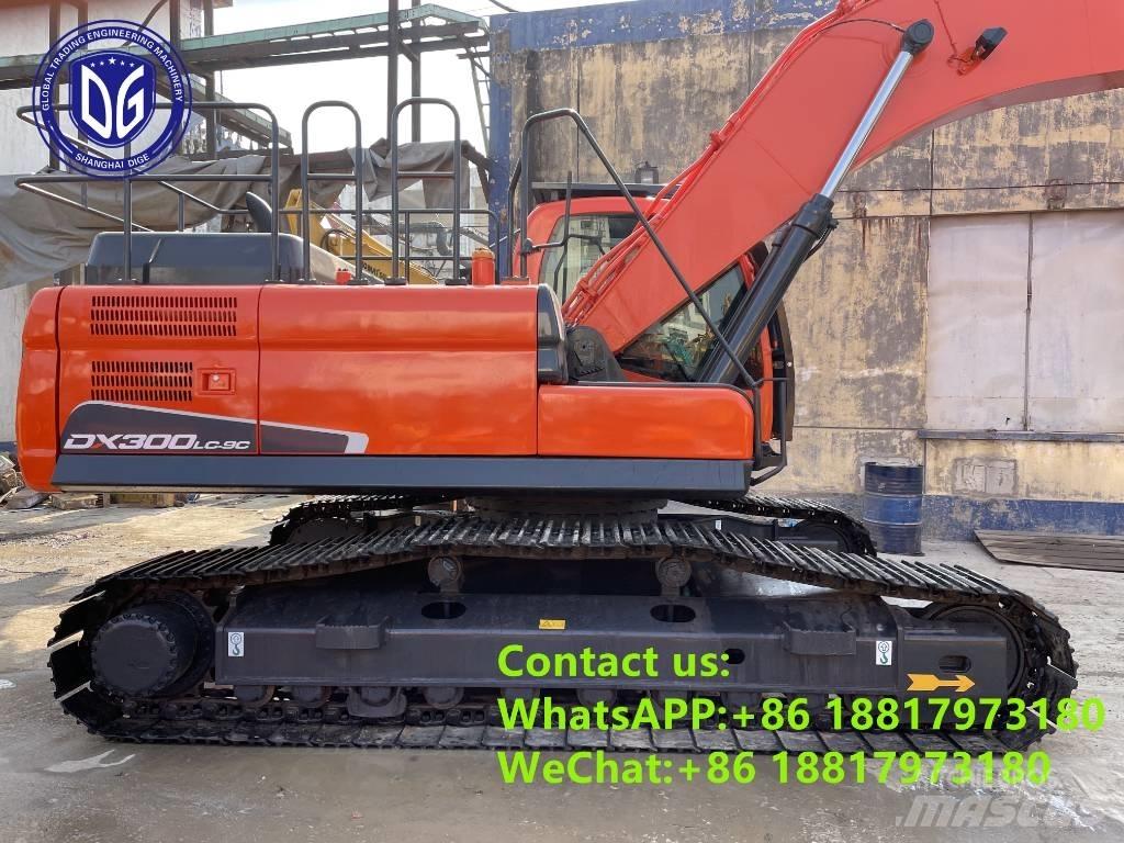 Doosan DX 300 LC 履帶式 挖土機/掘鑿機/挖掘機