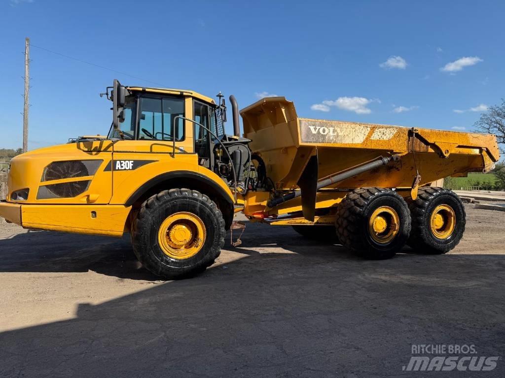 Volvo A 30 F 鉸接式起吊車