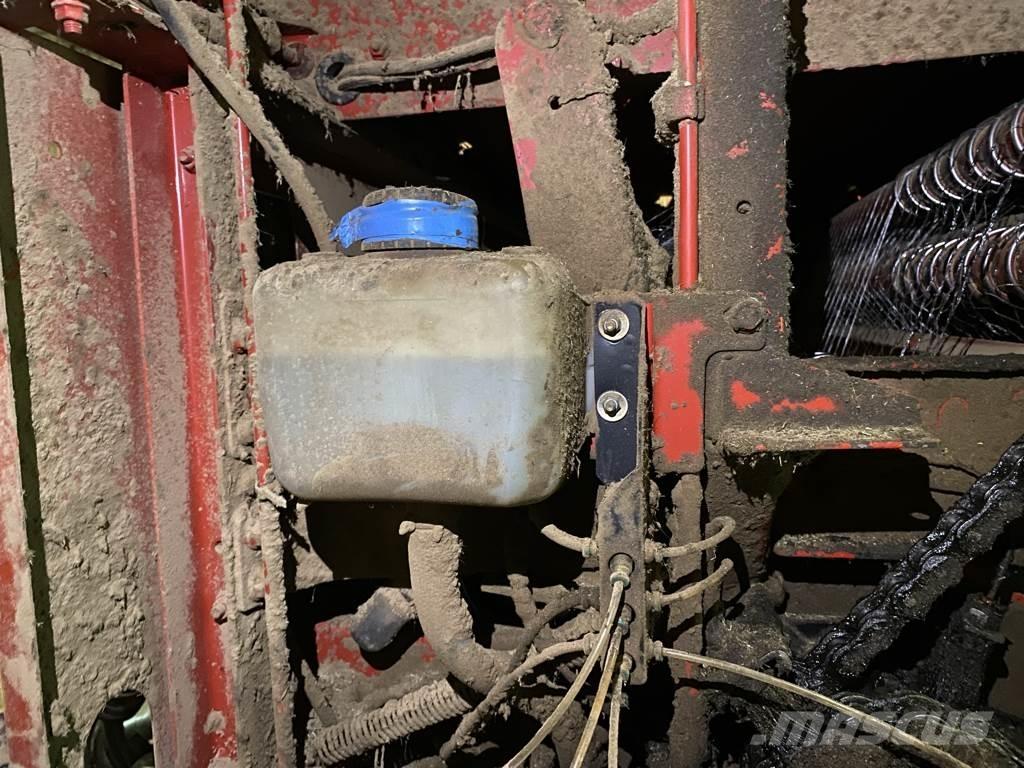 Case IH RBX 452 圓型牧草打包機