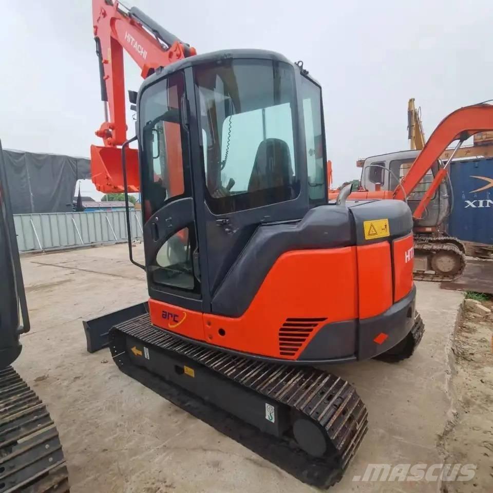 Hitachi ZX60U 小型挖土機/掘鑿機<7t(小型挖掘機)