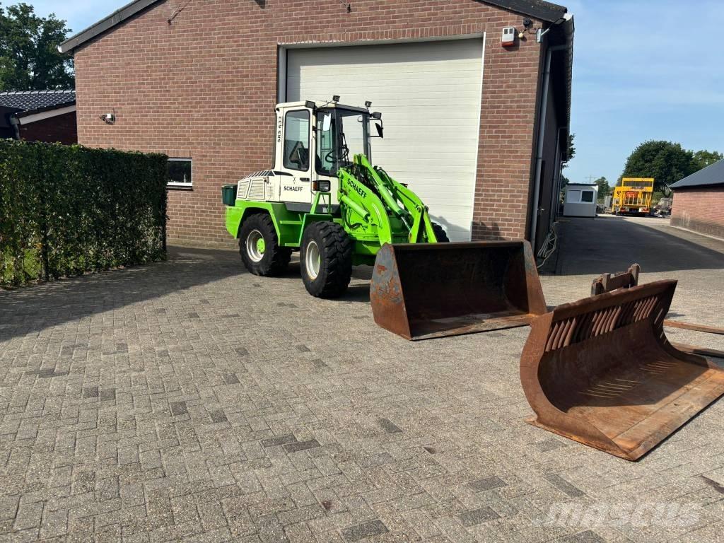 Schaeff SKS 633 輪胎式裝載機