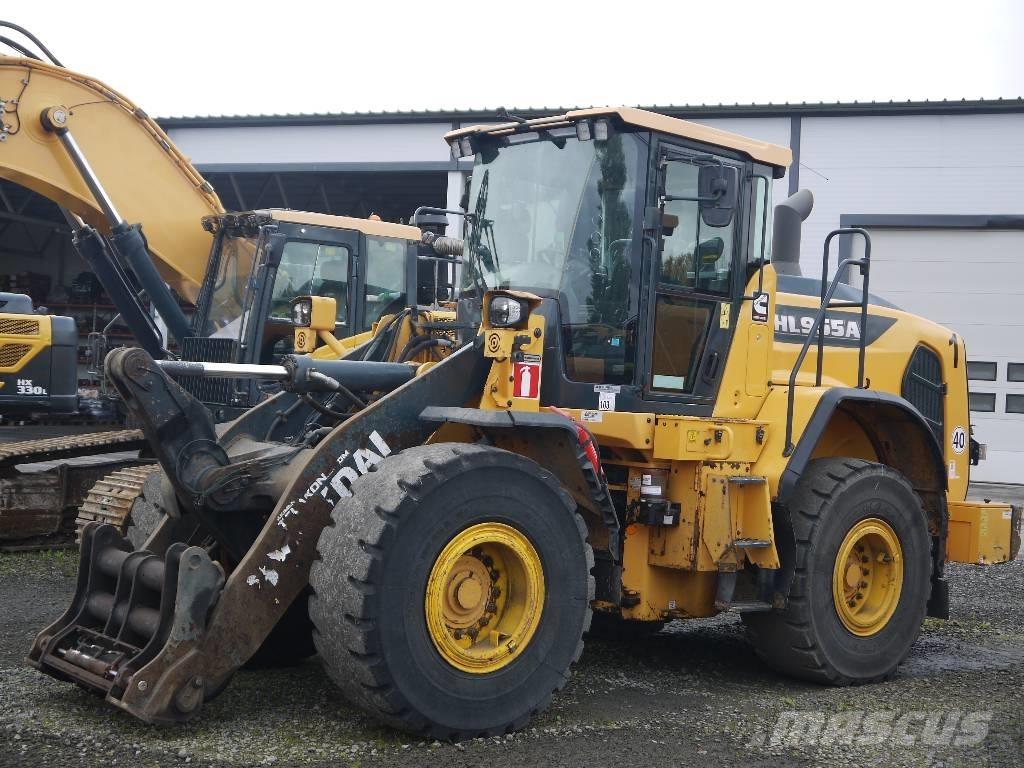 Hyundai HL955A 輪胎式裝載機