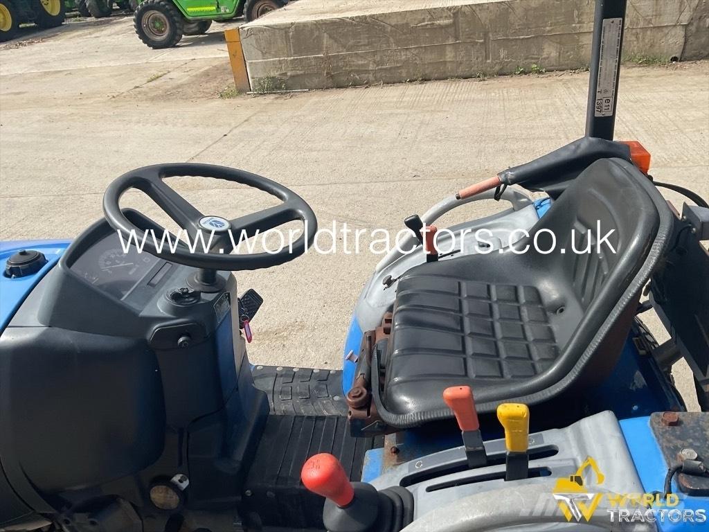New Holland TC12 D 曳引機