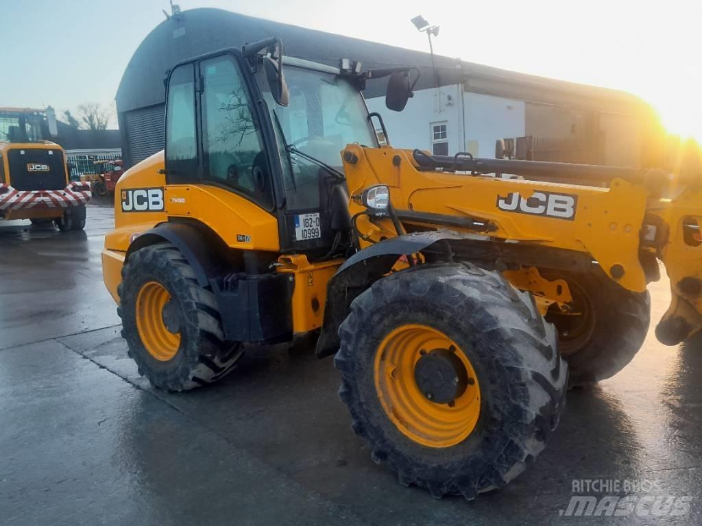 JCB TM 320 農業用伸縮臂裝載機