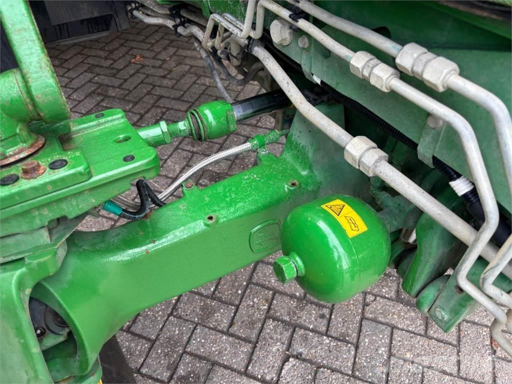 John Deere 6175R 曳引機