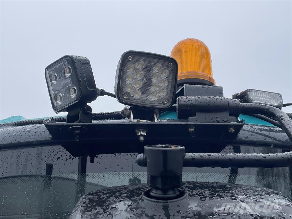 Sunward SWE35UF 小型挖土機/掘鑿機<7t(小型挖掘機)