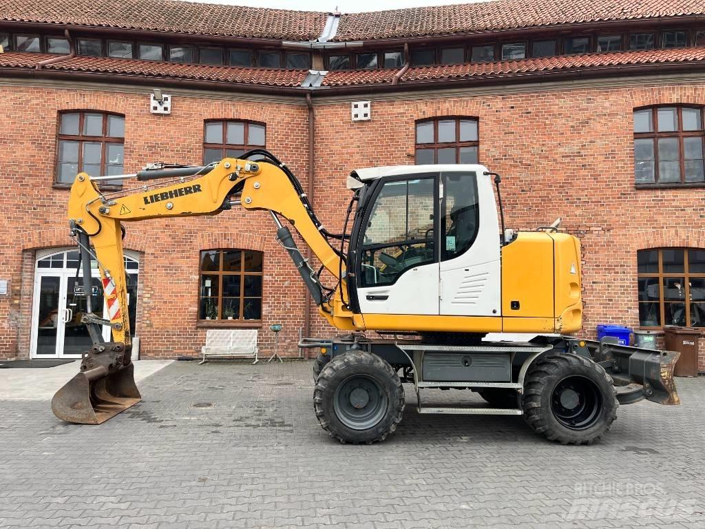 Liebherr A 910 Comp 旋轉式挖土機/掘鑿機/挖掘機