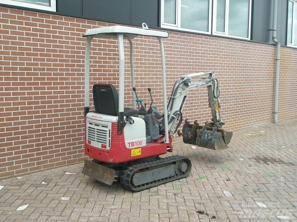 Takeuchi TB108 小型挖土機/掘鑿機<7t(小型挖掘機)