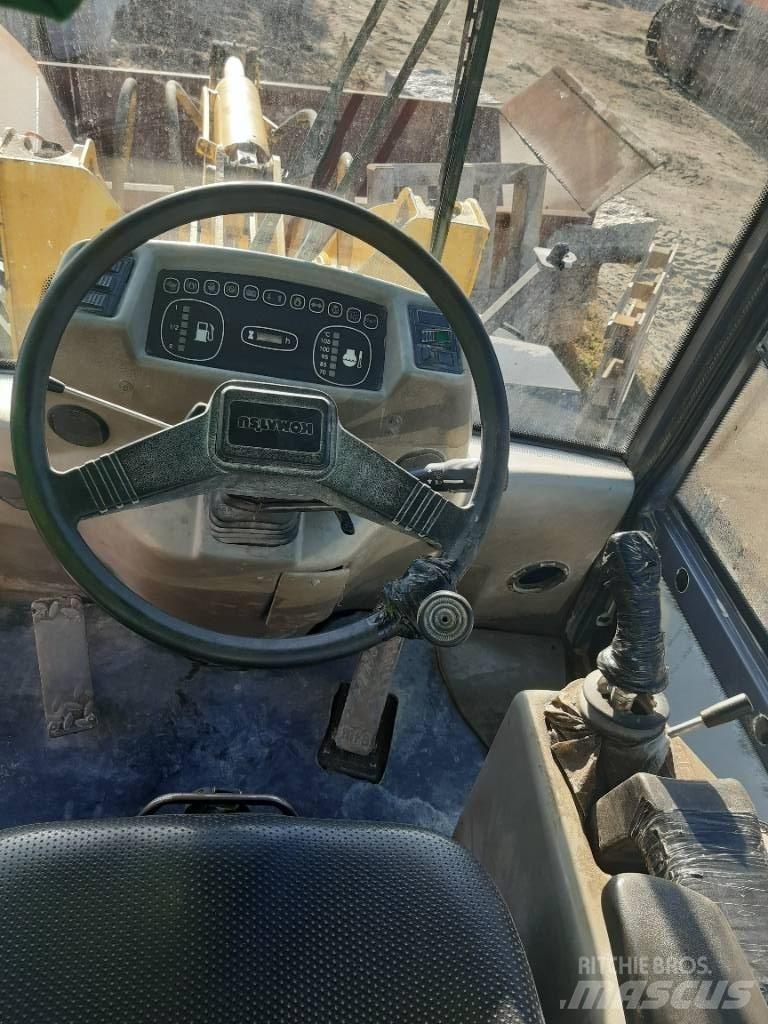 Komatsu WA95-3 輪胎式裝載機