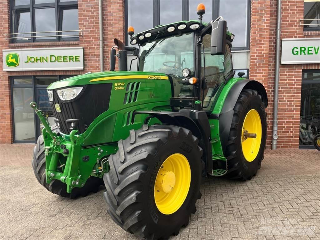 John Deere 6215R 曳引機