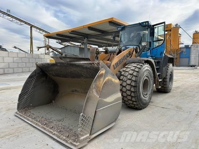 Liebherr 576 X-Power 輪胎式裝載機