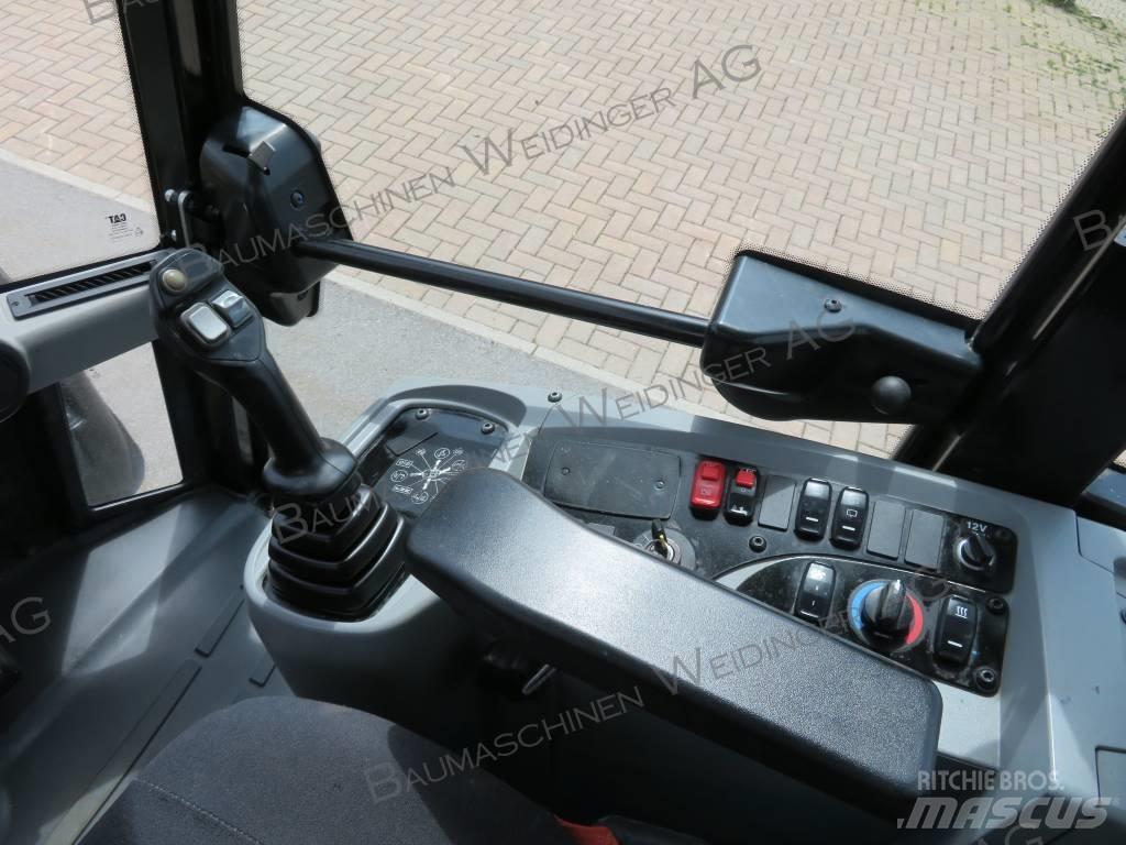 CAT 906M 輪胎式裝載機