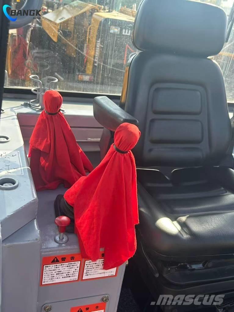  Catpillar D6G 履帶推土機