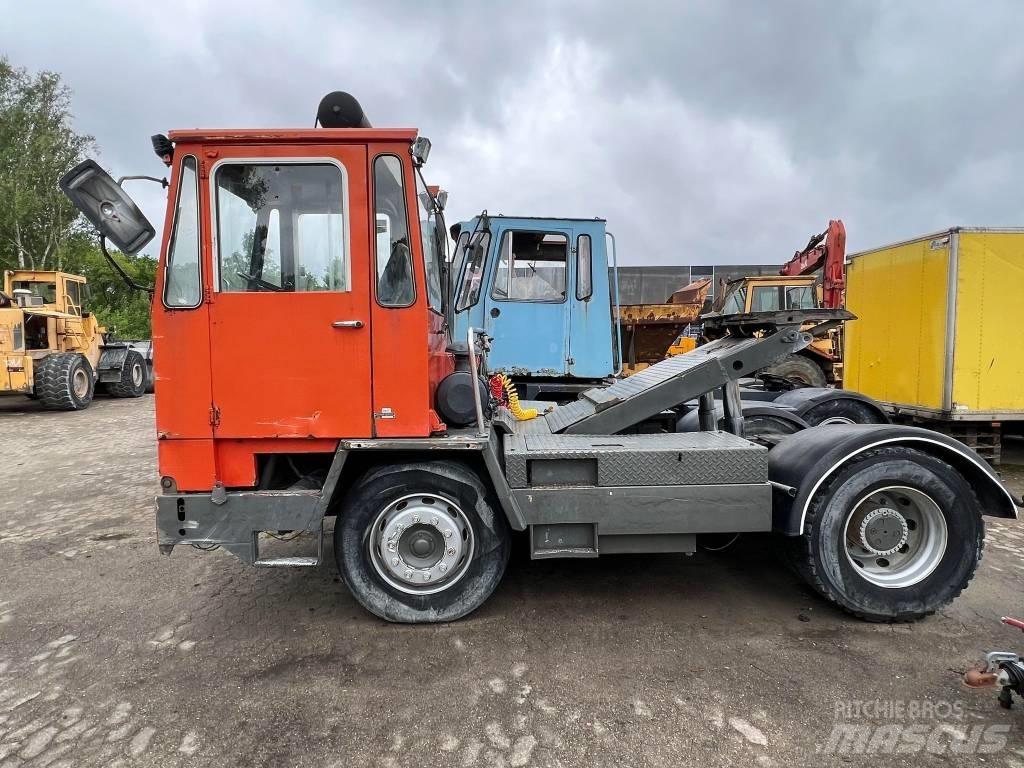 Bollnäs BT25T 終端式曳引機