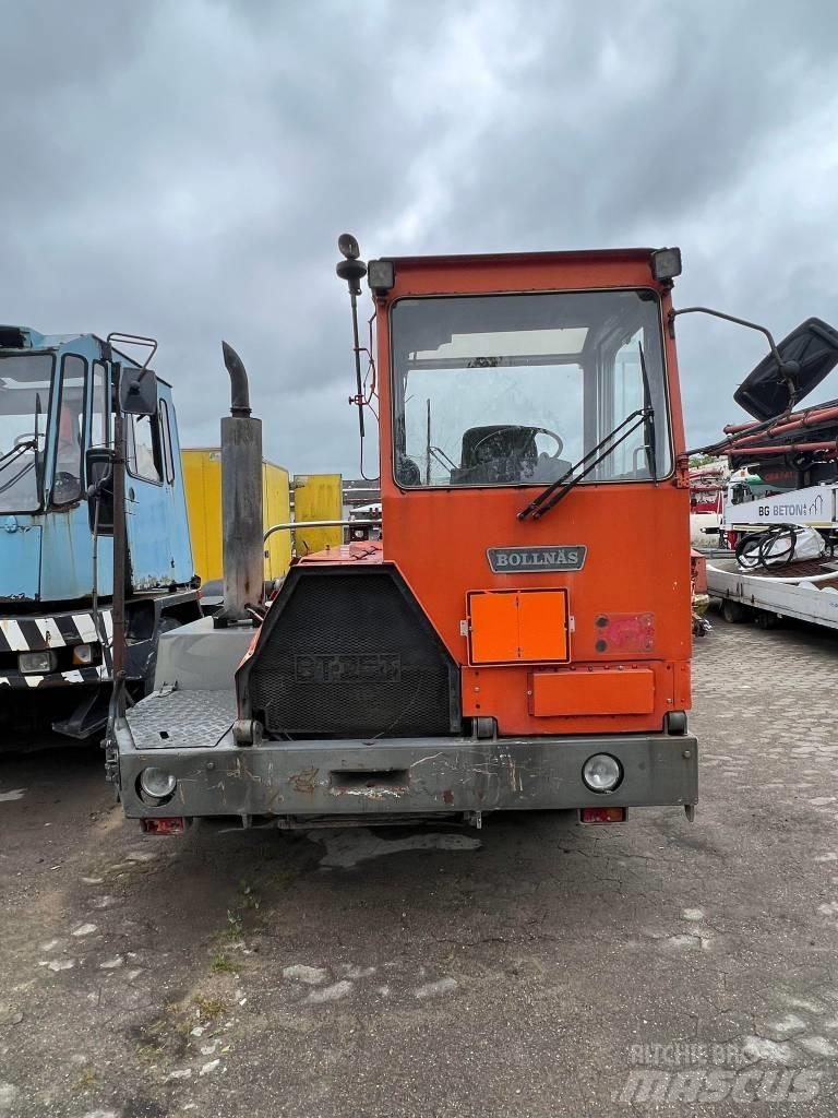 Bollnäs BT25T 終端式曳引機