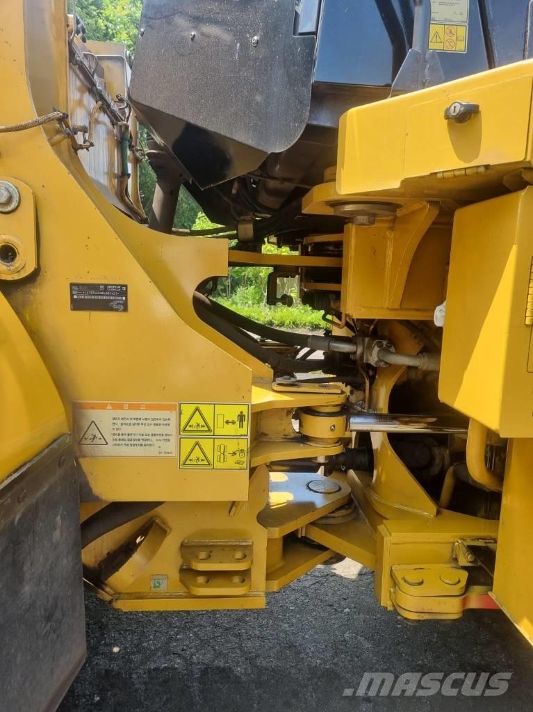 CAT 966 H 輪胎式裝載機