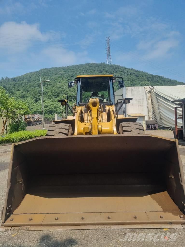 CAT 966 H 輪胎式裝載機