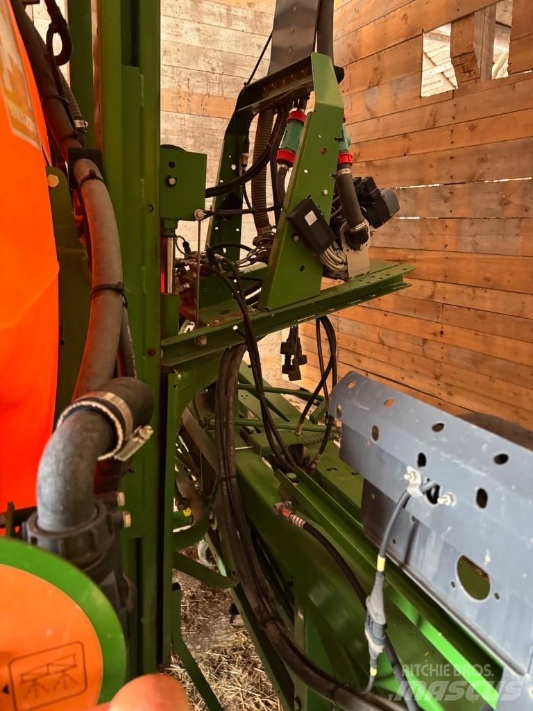 Amazone UF 1801 承載式噴霧機