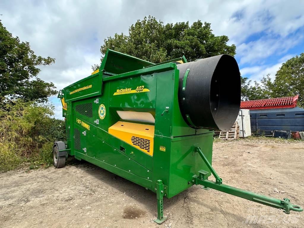 McCloskey 407R 移動式篩選機