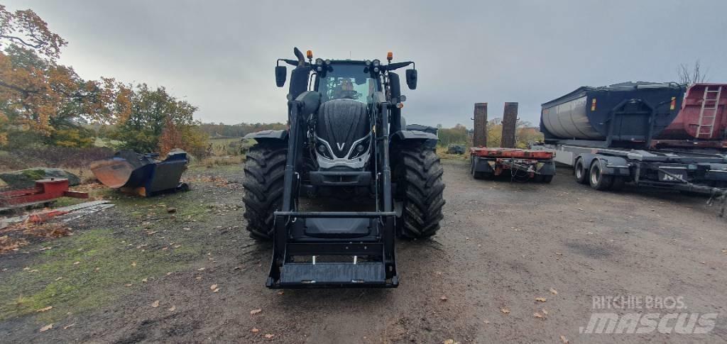 Valtra T 234 Versu 曳引機