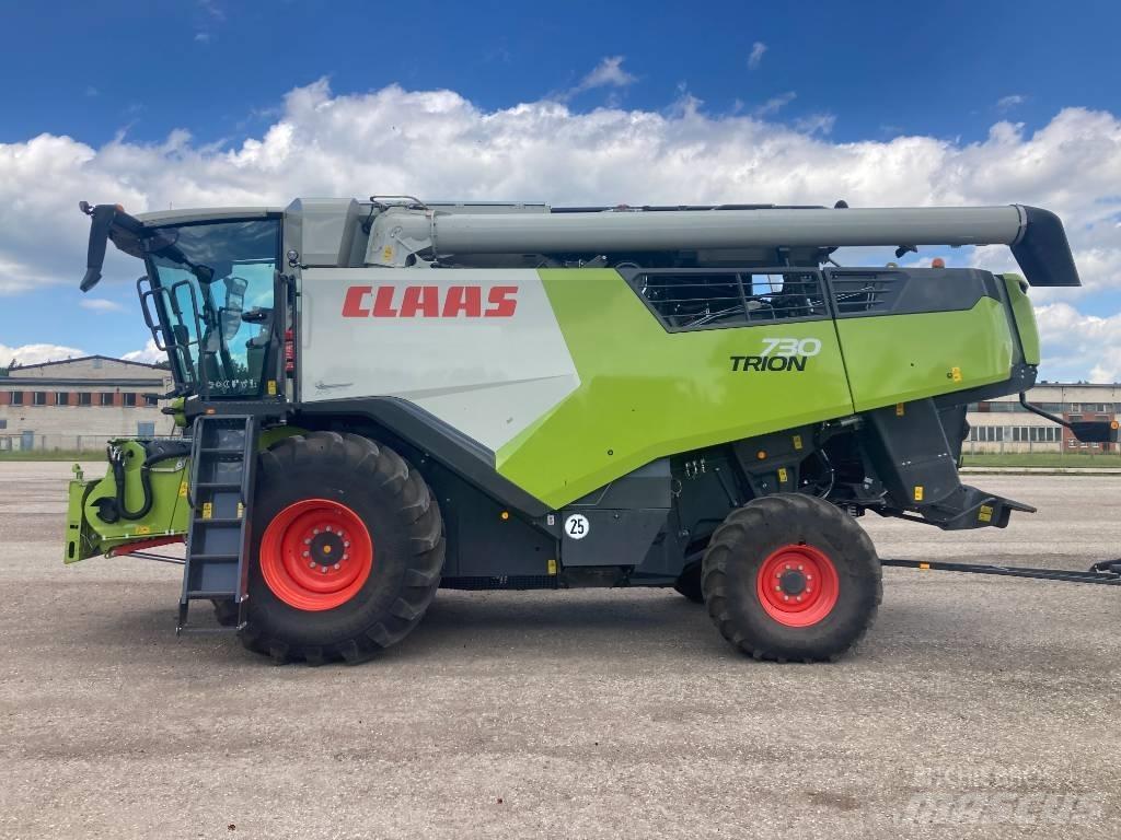 CLAAS Trion 730 聯合收穫機