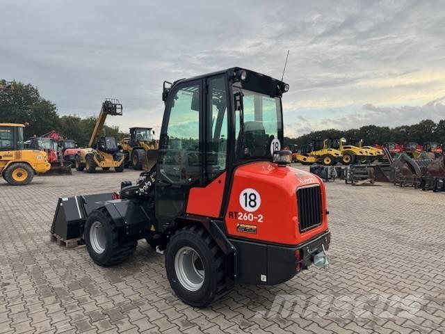 Kubota RT 260-2 輪胎式裝載機