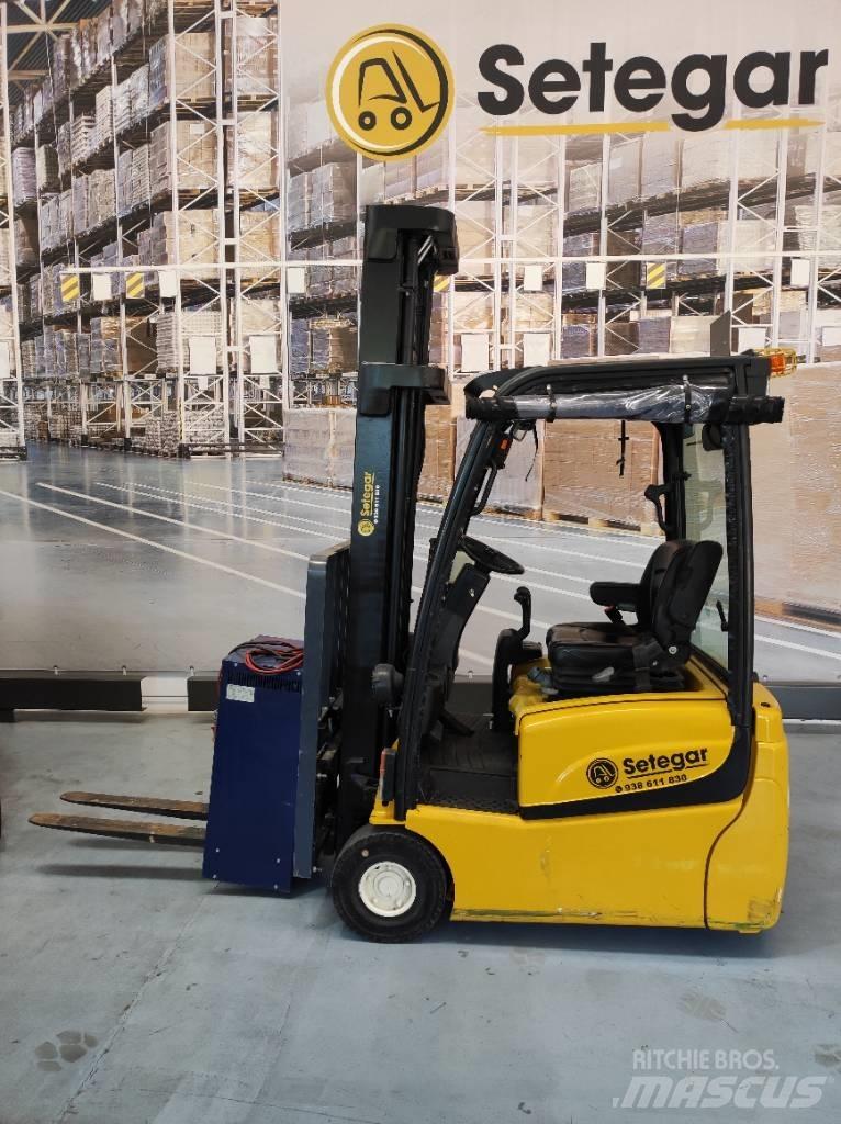 Yale ERP15VT SWB 電動堆高機