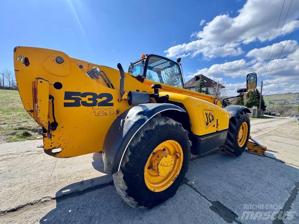 JCB 532-120 伸縮臂操作車