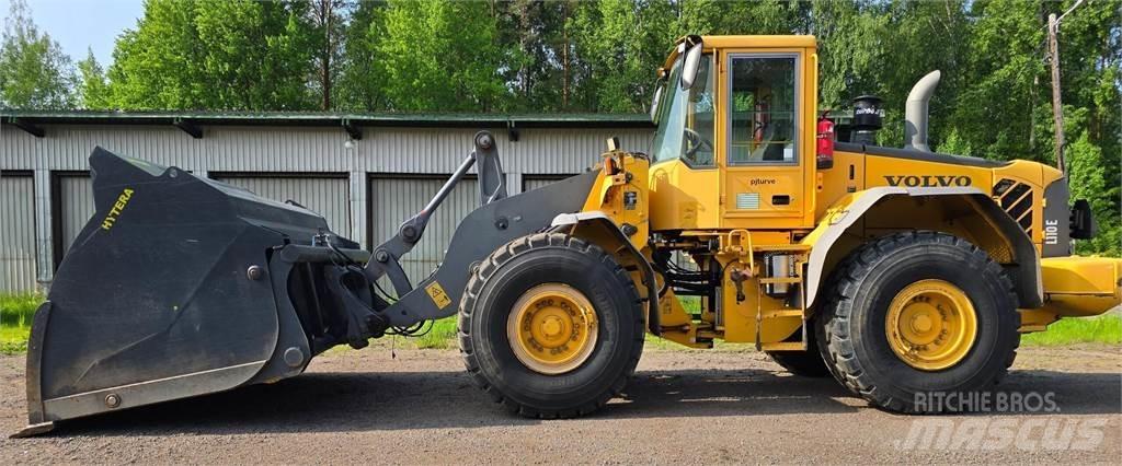 Volvo L110 E-4X4 輪胎式裝載機