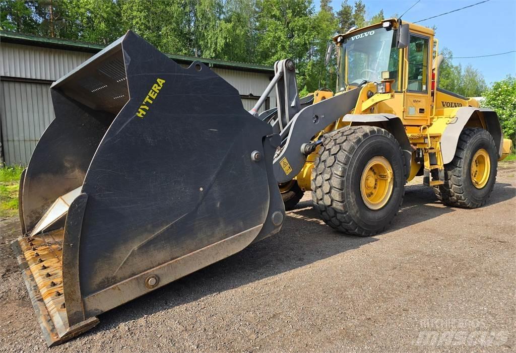 Volvo L110 E-4X4 輪胎式裝載機