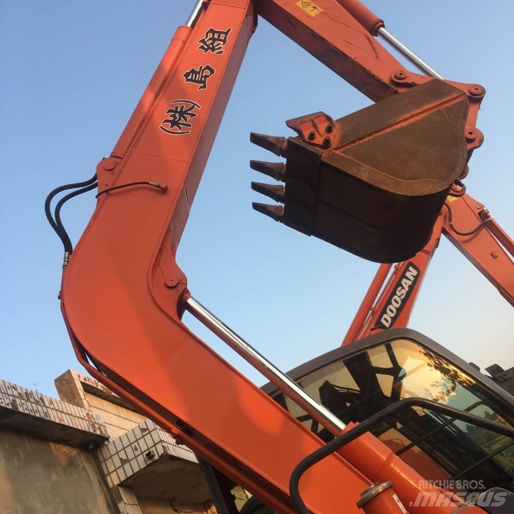 Hitachi ZX 70 中型挖土機/掘鑿機/挖掘機 7t-12t