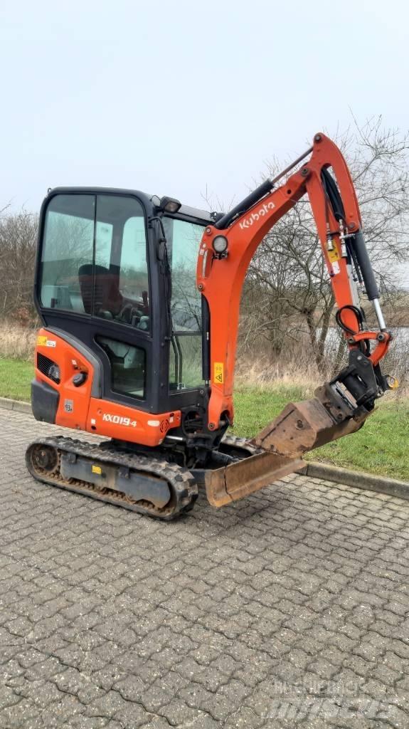 Kubota KX019-4 小型挖土機/掘鑿機<7t(小型挖掘機)