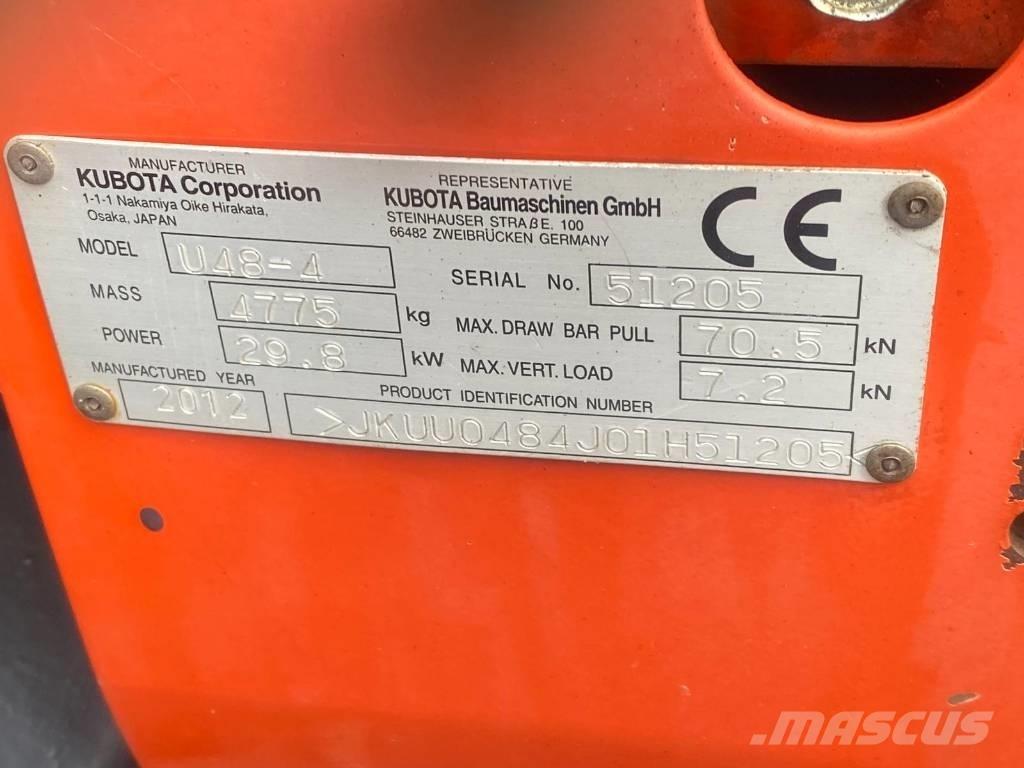 Kubota U 48-4 小型挖土機/掘鑿機<7t(小型挖掘機)
