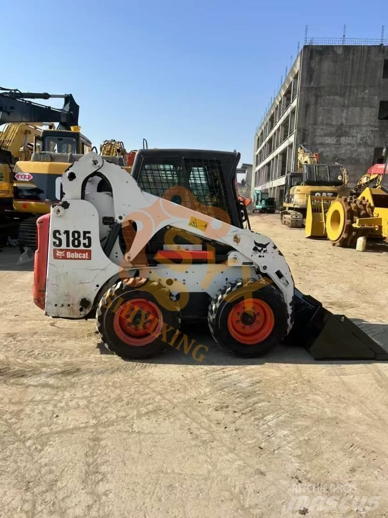 Bobcat S185 滑移轉向裝載機