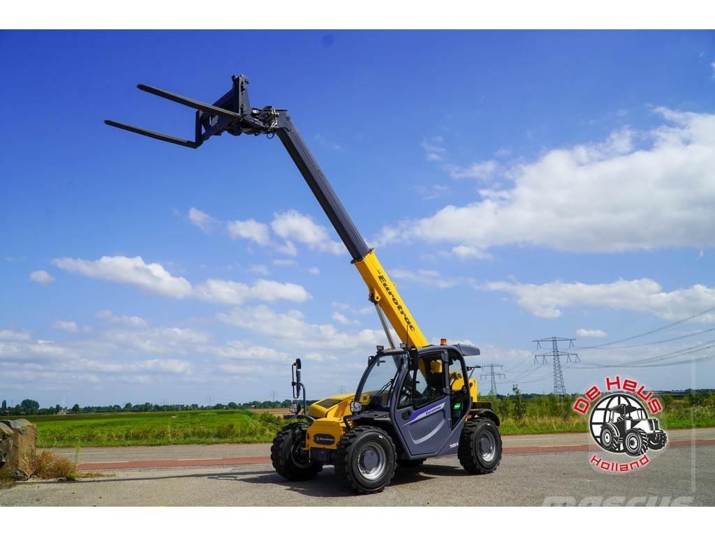 Eurotrac TH25.6 伸縮臂操作車