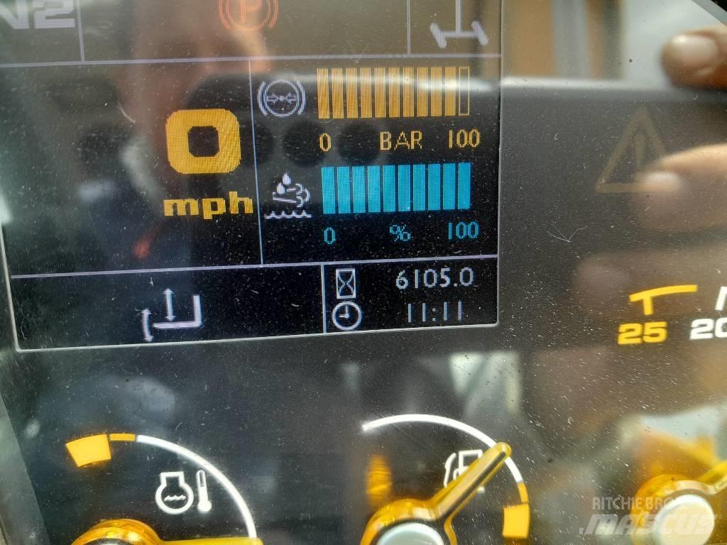JCB 560-80 WM 伸縮輪式裝載機