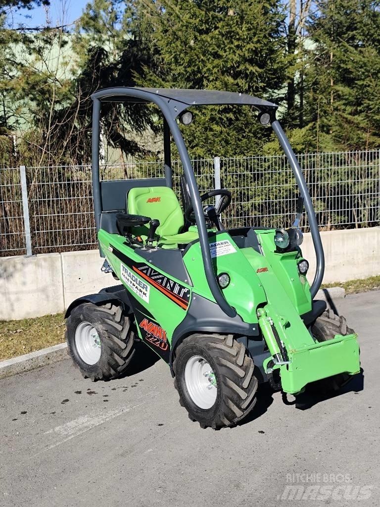 Avant 220 多功能裝載機