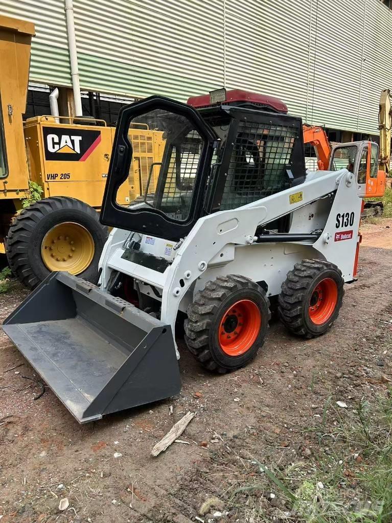 Bobcat S 130 滑移轉向裝載機