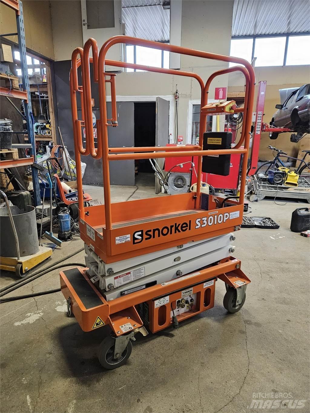 Snorkel S3010P 垂直升降工作台