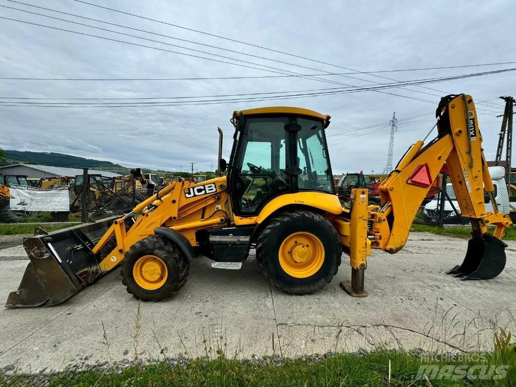 JCB 3CX 反鏟裝載機