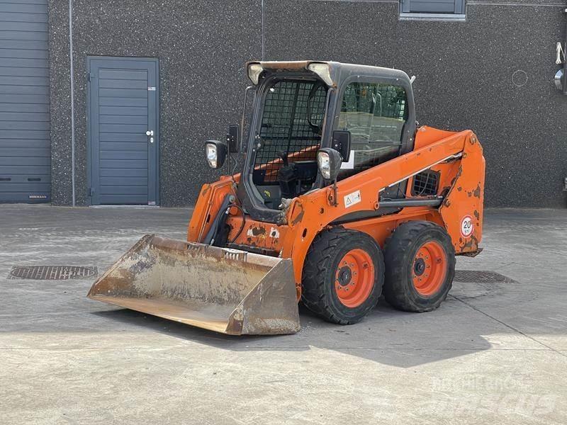 Bobcat S 450 輪胎式裝載機