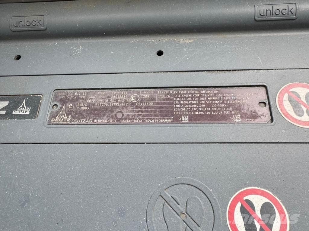 Fuchs MHL 350 S5 廢棄物/工業用操作車